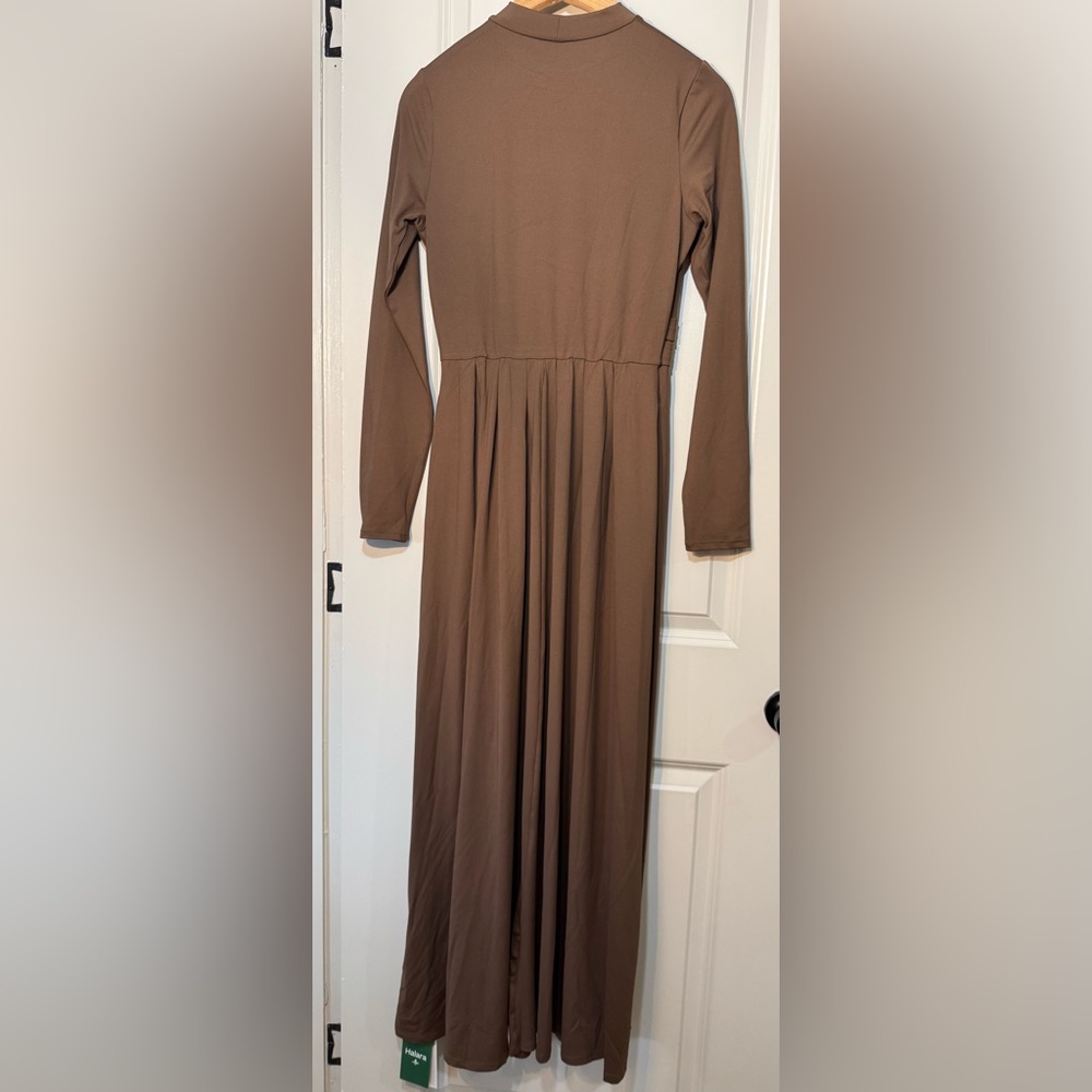 NWT Halara Mock-Neck Long Sleeve Pocket Flare Maxi Dress Size Medium - Picture 7 of 7
